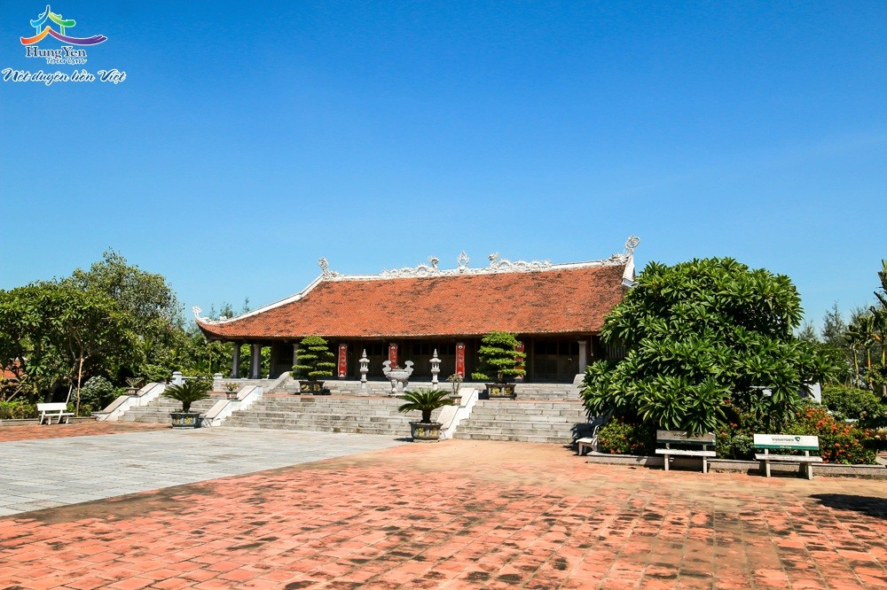 Khu lưu niệm được công nhận là Khu di tích lịch sử văn hóa quốc gia theo Quyết định số 235 VH/QĐ ngày 12/12/1986 của Bộ Văn hóa Thông tin (nay là Bộ Văn hóa, Thể thao và Du lịch). Ảnh: TTXTDL Hưng Yên.