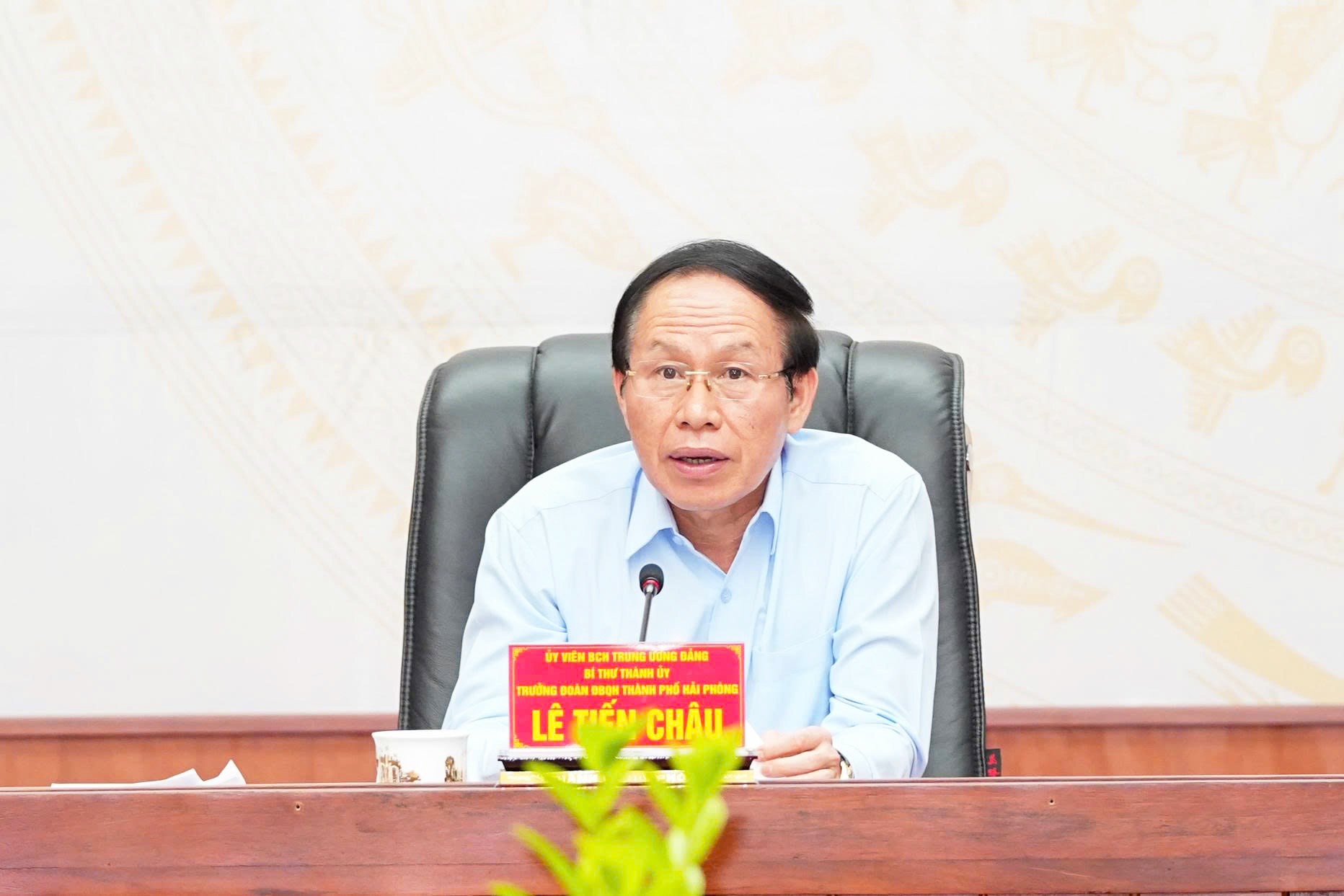 Bí thư Thành ủy Hải Phòng Lê Tiến Châu phát biểu tại hội nghị. Ảnh: Cổng TTĐT Hải Phòng.