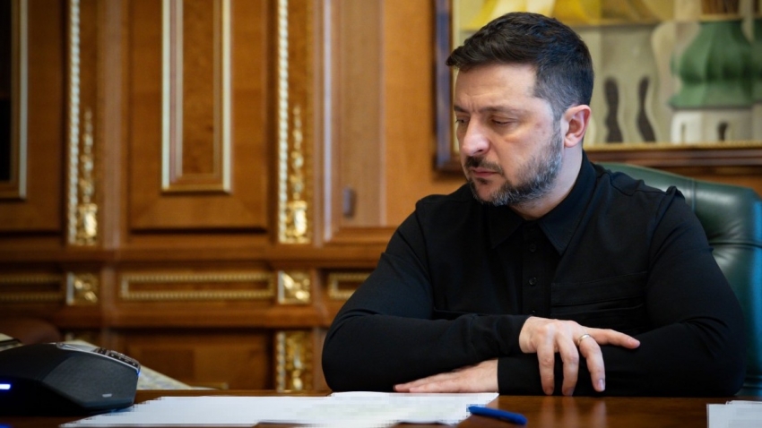 Tổng thống Ukraine điện đàm về xuất khẩu vũ khí với Thủ tướng Nhật Bản