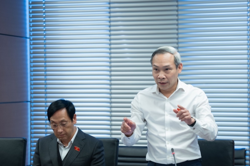 Đại biểu Quốc hội băn khoăn về loạt dự án phải 'đắp chiếu' chờ quy hoạch điều chỉnh