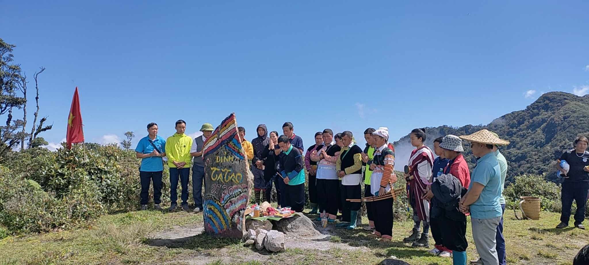 Nậm Nghiệp – Khi người Mông làm chủ kinh tế bản địa