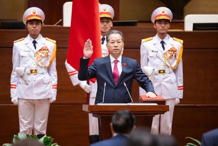 Chánh án TAND Tối cao Nguyễn Văn Quảng tuyên thệ nhậm chức