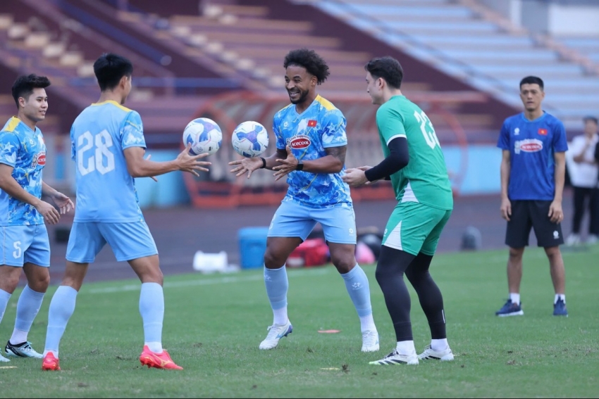 Giá vé trận Xuân Son trở lại tuyển Việt Nam gặp Lào chỉ khoảng 12.000 đồng