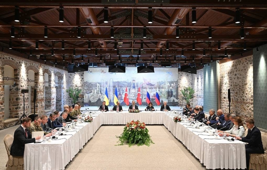 Ukraine thông báo dừng đàm phán hòa bình với Nga