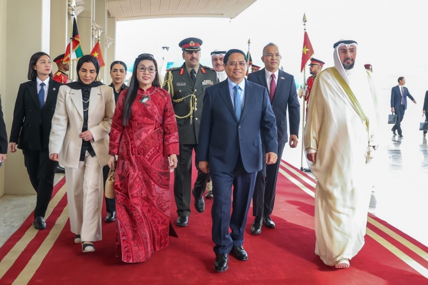 Thủ tướng Phạm Minh Chính và Phu nhân bắt đầu thăm chính thức Kuwait