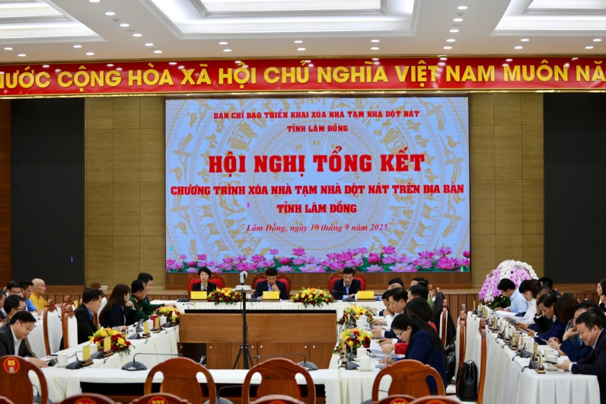 Lâm Đồng dự kiến hoàn thành 49 căn nhà mới cho hộ nghèo trong tháng 11