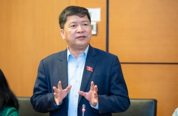 Để con người không bị 'điều khiển' vô thức bởi các thuật toán AI