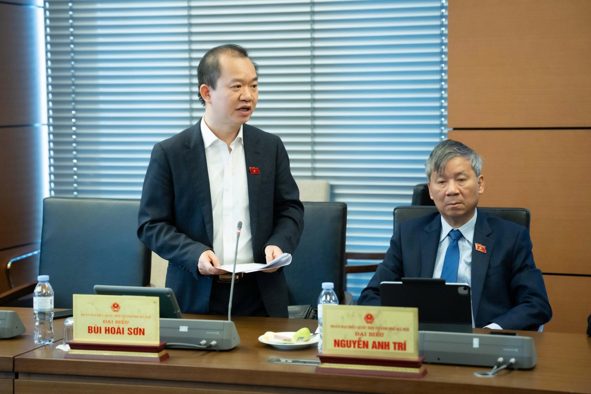 Để con người không bị 'điều khiển' vô thức bởi các thuật toán AI