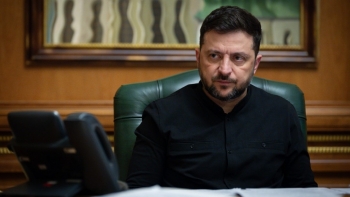 Tổng thống Zelensky: ‘Ukraine đang đối mặt với quyết định vô cùng khó khăn’
