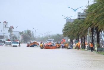 Hỗ trợ khẩn cấp 1.100 tỷ đồng cho 4 tỉnh khắc phục thiệt hại mưa lũ