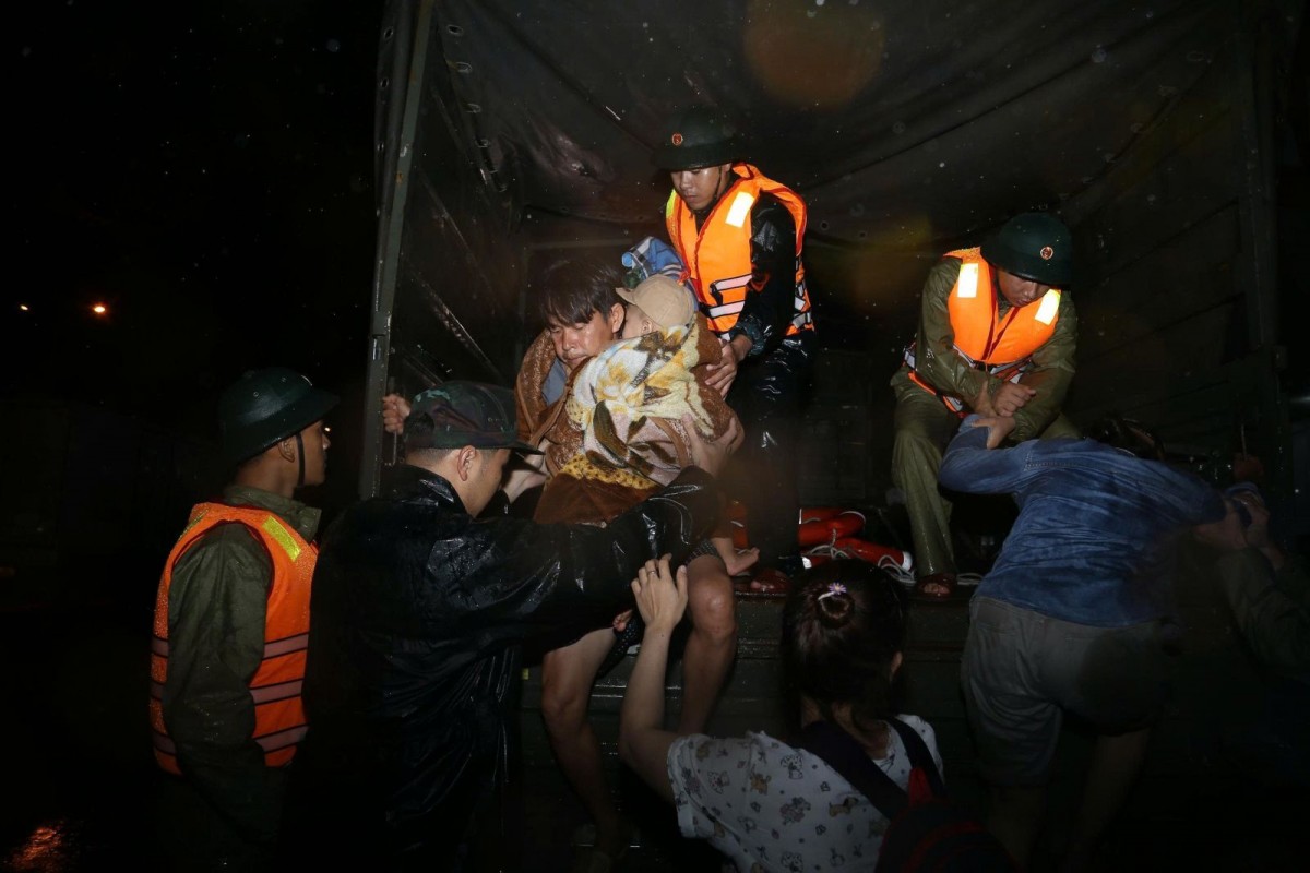 Hỗ trợ khẩn cấp 1.100 tỷ đồng cho 4 tỉnh khắc phục thiệt hại mưa lũ