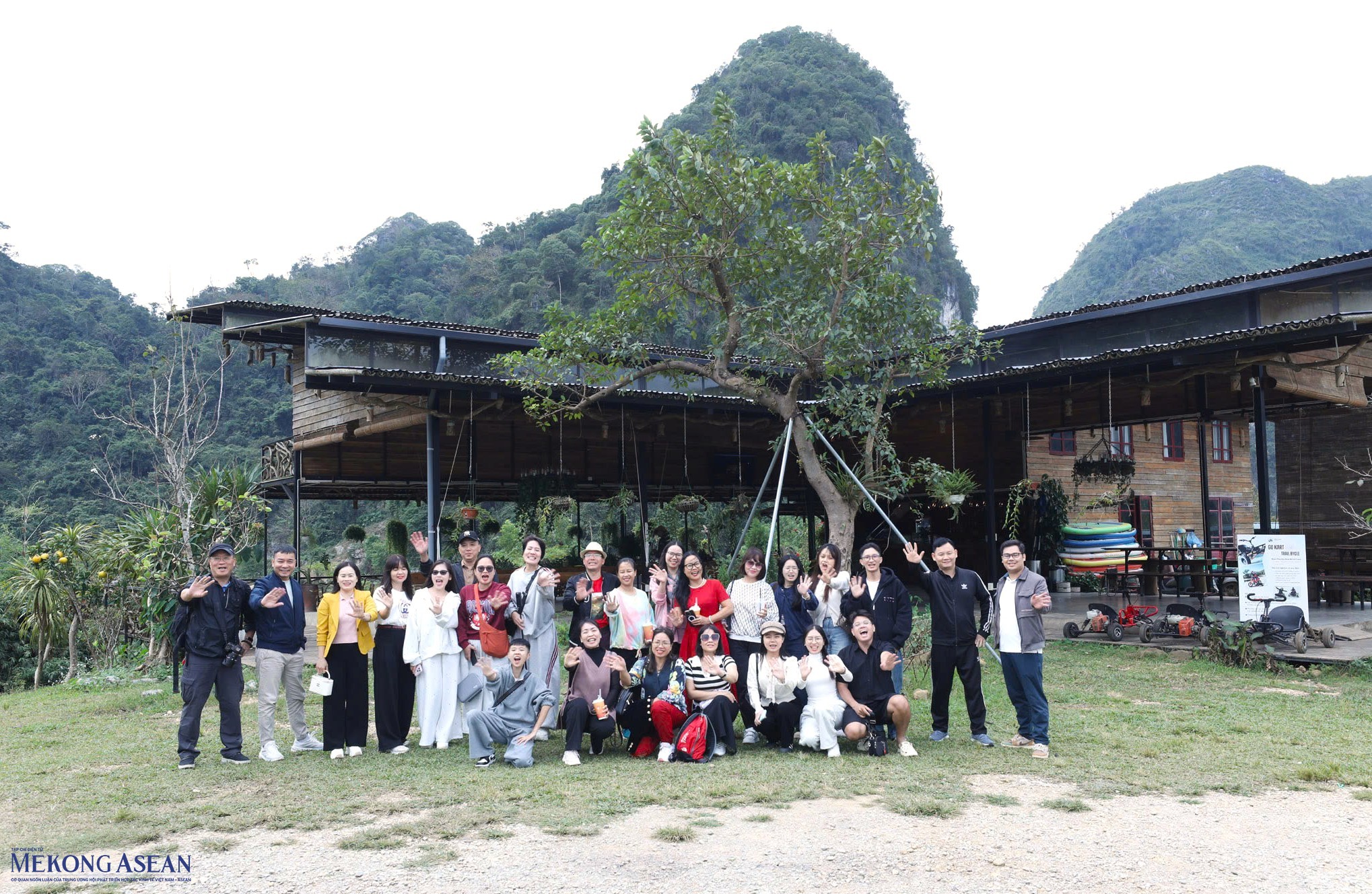 Hữu Liên - 'Thánh địa' leo núi mới giữa trùng điệp đá vôi Lạng Sơn Hữu Liên - 'Thánh địa' leo núi mới giữa trùng điệp đá vôi Lạng Sơn