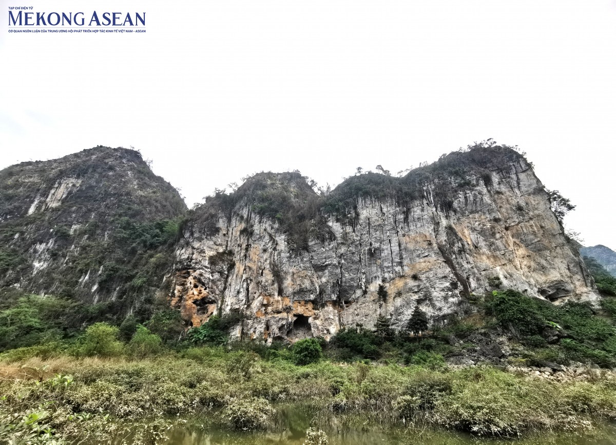 Hữu Liên - 'Thánh địa' leo núi mới giữa trùng điệp đá vôi Lạng Sơn Hữu Liên - 'Thánh địa' leo núi mới giữa trùng điệp đá vôi Lạng Sơn