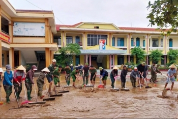 Hỗ trợ người dân, doanh nghiệp các tỉnh miền Trung khắc phục thiệt hại do bão lũ