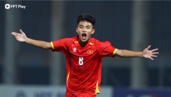 Việt Nam thắng U17 Hong Kong, chắc ngôi đầu bảng