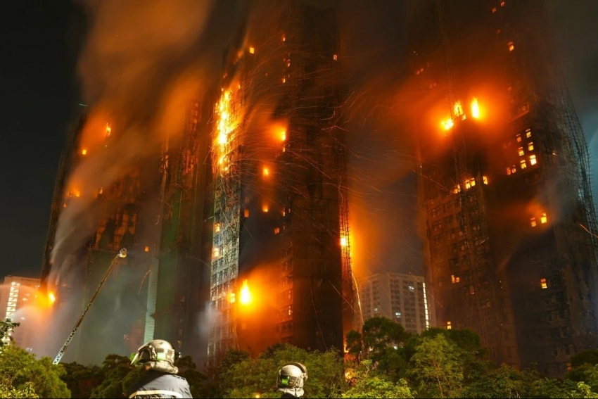 44 người chết, 279 người mất tích trong vụ cháy chung cư Hong Kong
