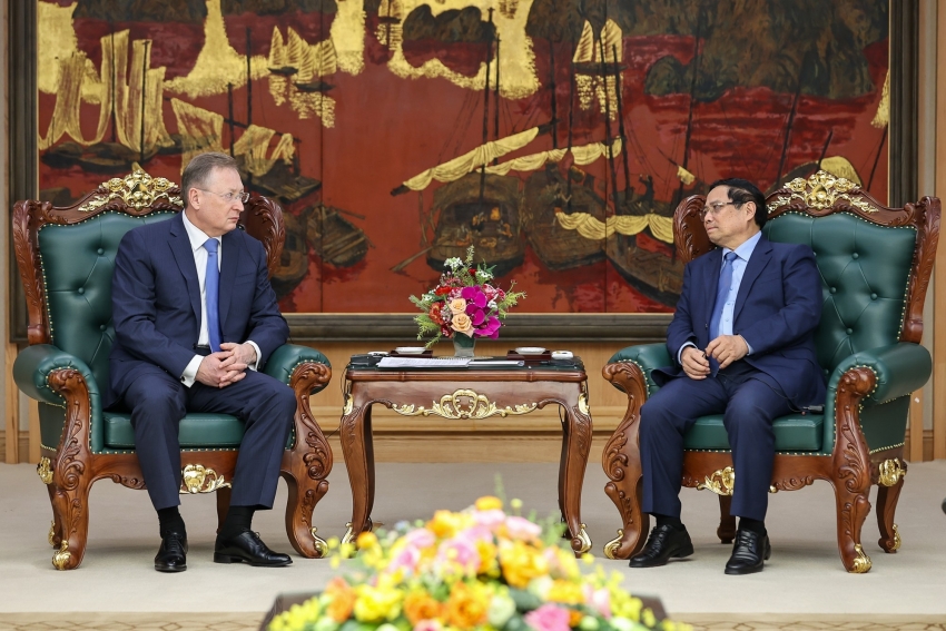 Việt Nam mở rộng hợp tác dầu khí, năng lượng với Nga và Nhật Bản