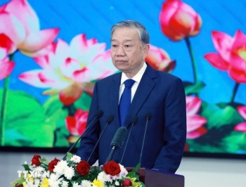 Tổng Bí thư phát biểu chính sách tại Học viện Chính trị - Hành chính quốc gia Lào