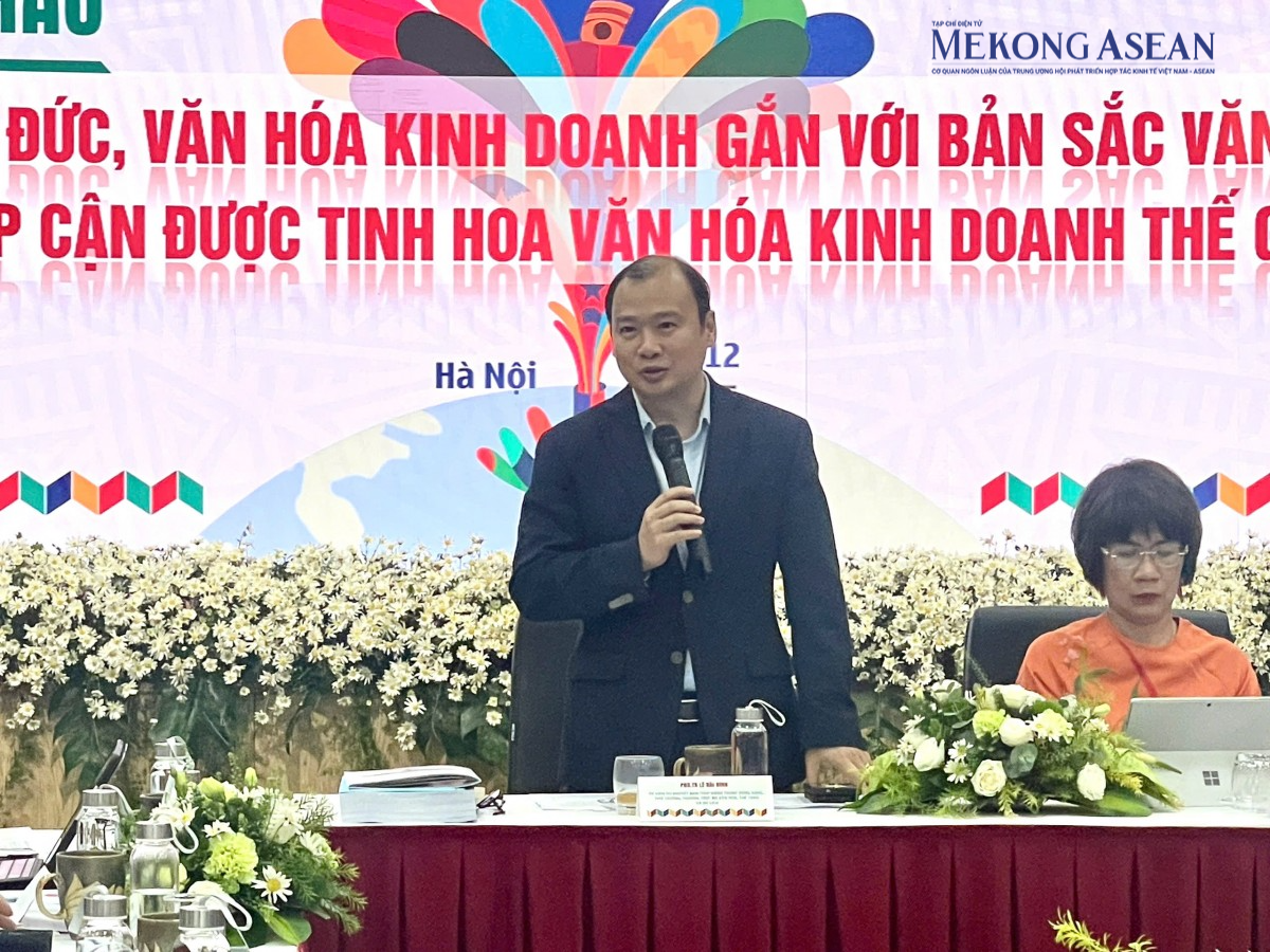 Xây dựng chuẩn mực đạo đức, văn hoá kinh doanh gắn với bản sắc dân tộc