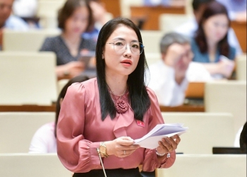 Đại biểu Quốc hội đề xuất hỗ trợ học phí cho sinh viên y khoa