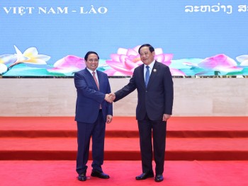 Làm sâu sắc nội hàm quan hệ Việt Nam - Lào với tầm cao mới