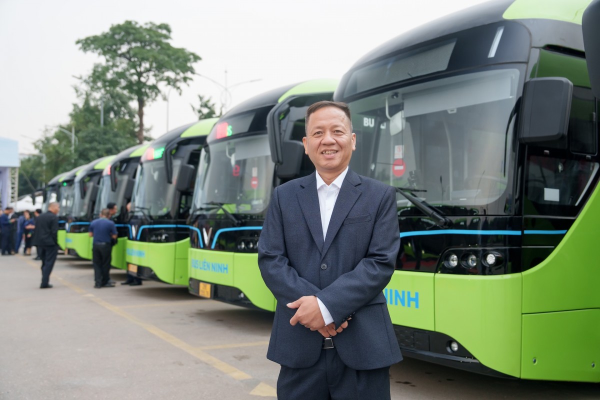 Liên Ninh chuyển đổi 100% sang xe buýt điện Vinfast
