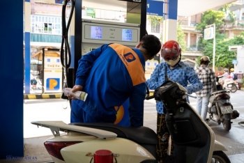Xăng RON 95 tăng lên gần 20.500 đồng/lít, dầu diesel tiếp tục giảm