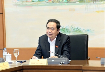 Chủ tịch Quốc hội: 'Nhà đầu tư nào vào Việt Nam cũng hỏi có đủ điện sản xuất hay không?'