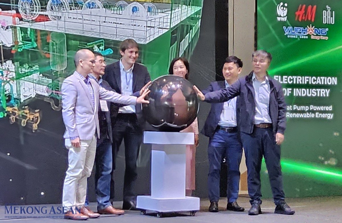 Bước chuyển mới trong giảm phát thải của ngành dệt may