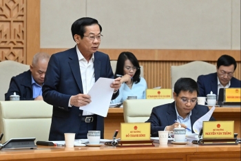 Gần 4.000 công chức, viên chức được điều động về cấp xã