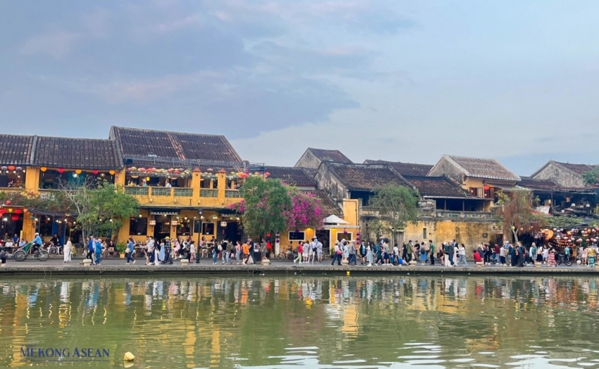 Việt Nam lần đầu đón hơn 19 triệu lượt khách quốc tế