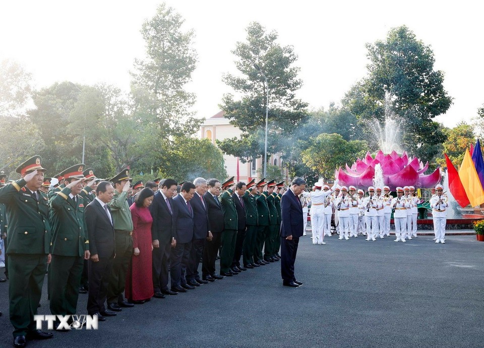 Xây dựng lực lượng vũ trang Quân khu 9 cách mạng, chính quy, tinh nhuệ, hiện đại