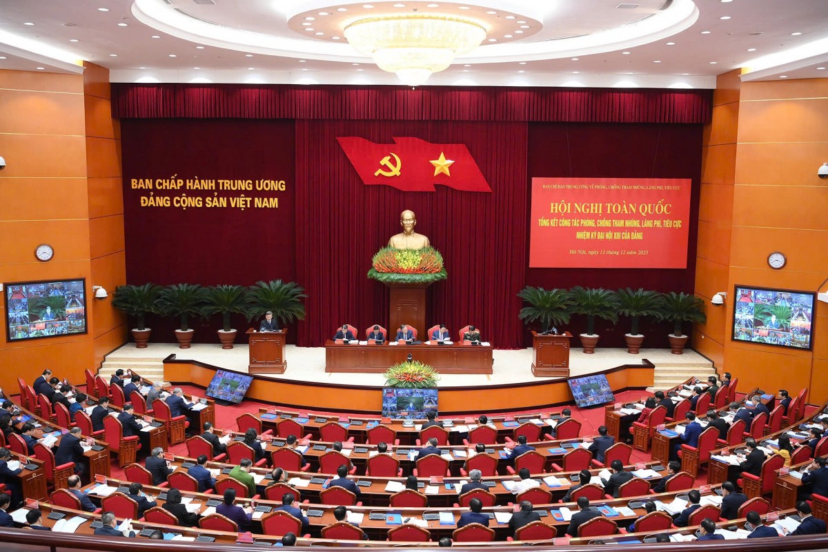 'Kiên trì - Quyết tâm - Đồng thuận - Toàn diện - Đột phá' trong phòng, chống tham nhũng