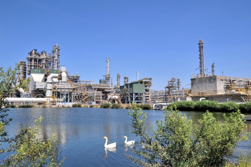 Nhà máy lọc dầu Dung Quất. Nguồn: BSR.