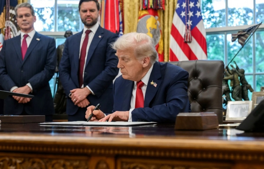 Tổng thống Trump coi fentanyl là ‘vũ khí hủy diệt hàng loạt’