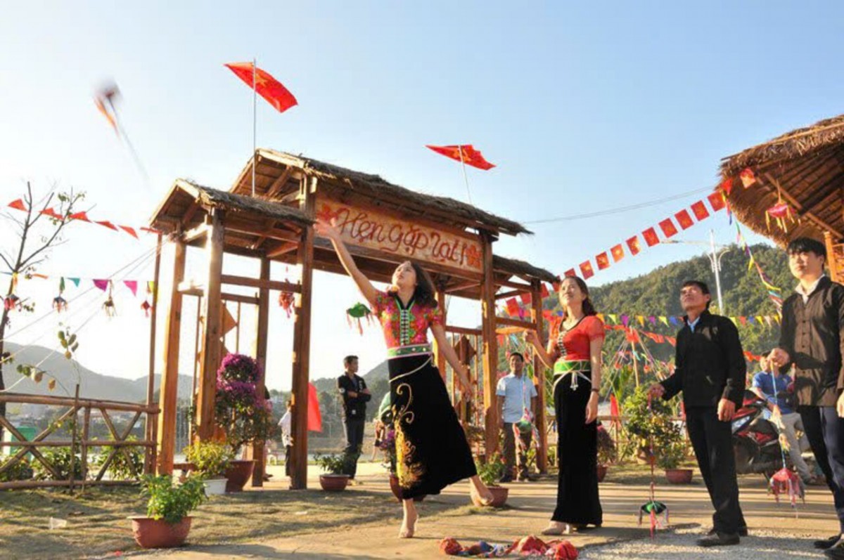Điện Biên đăng cai tổ chức Lễ hội Ném còn Việt Nam - Lào - Trung Quốc lần thứ IX