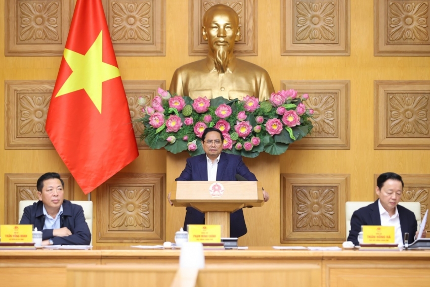 Xây dựng dữ liệu bất động sản và kiểm soát giá ngay từ đầu vào