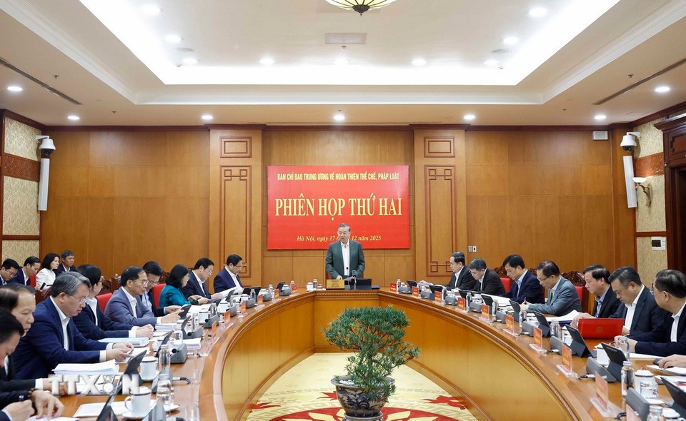 Tháo gỡ các 'điểm nghẽn', không để vướng mắc về pháp luật cản trở sự phát triển