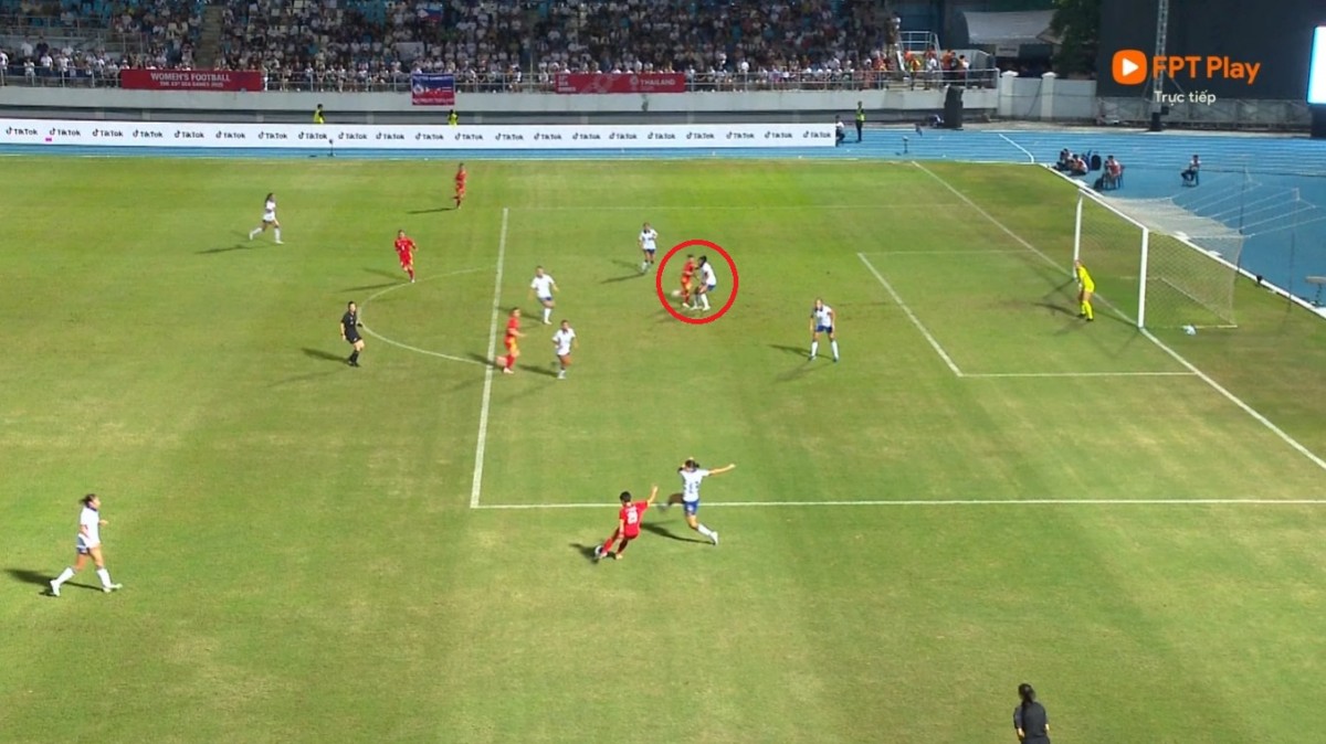 Tuyển nữ Việt Nam thua Philippines ở chung kết SEA Games sau loạt luân lưu