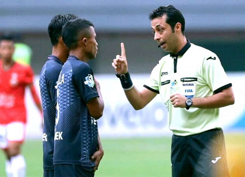 Trọng tài người Iran bắt trận chung kết SEA Games giữa Việt Nam và Thái Lan