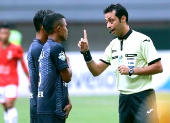 Trọng tài người Iran bắt trận chung kết SEA Games giữa Việt Nam và Thái Lan