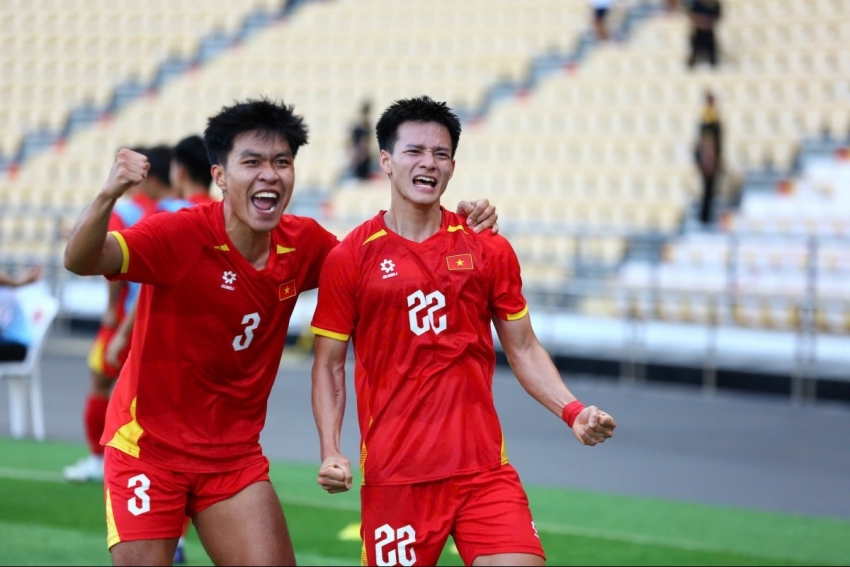 Báo Thái Lan lo ngại U22 Việt Nam trước thềm chung kết SEA Games