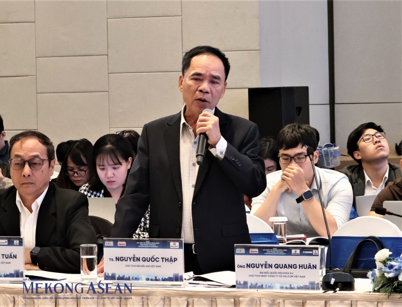 Xây dựng thị trường năng lượng cạnh tranh: Gỡ nút thắt thể chế để doanh nghiệp phát triển