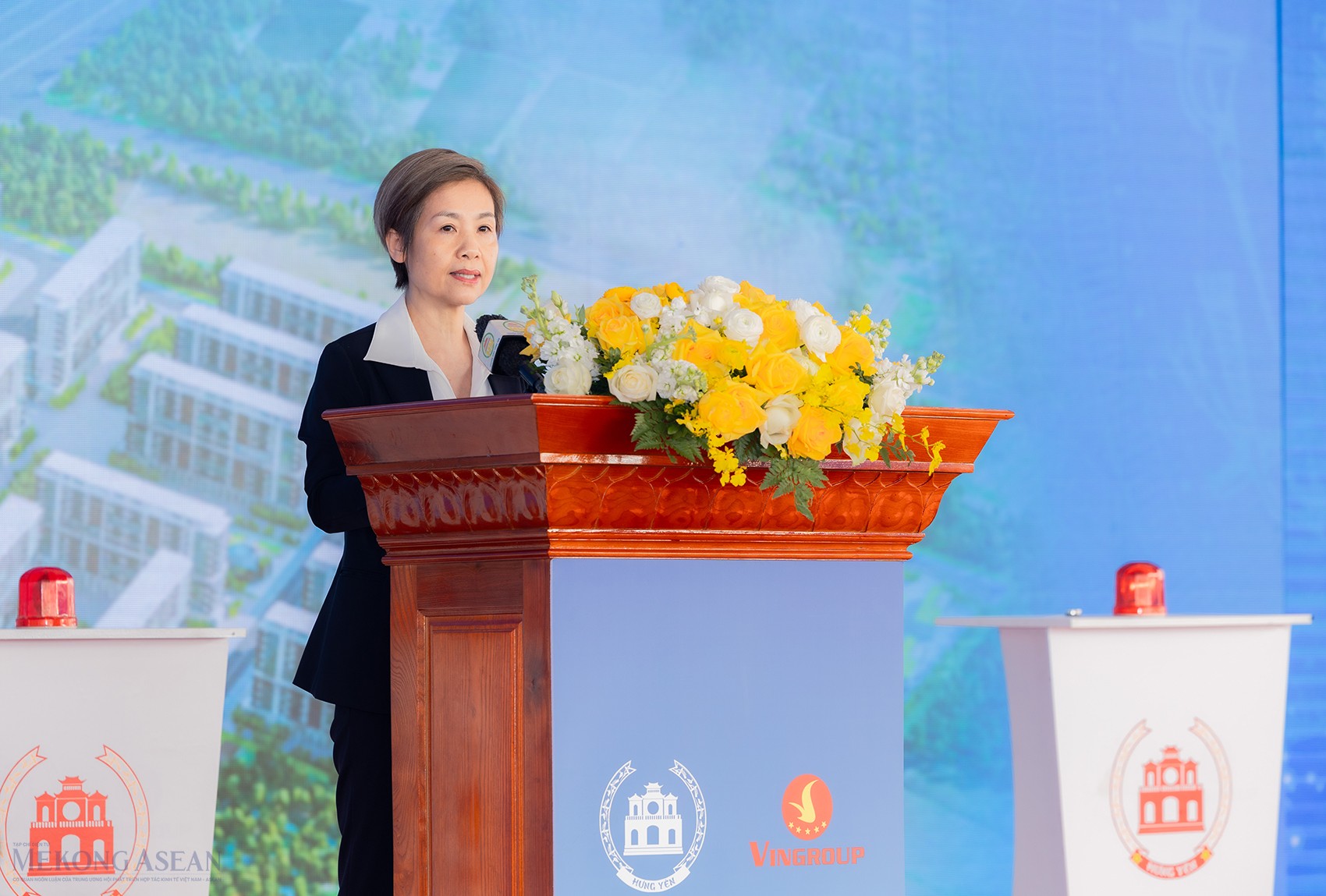 Đại diện chủ đầu tư phát biểu tại lễ khởi công. Ảnh: Tuấn Hương.