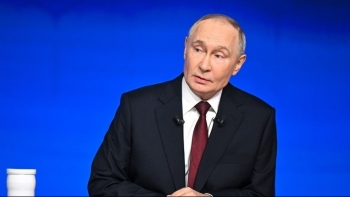 Ông Putin: ‘EU sẽ phải trả lại tài sản Nga bị đóng băng’