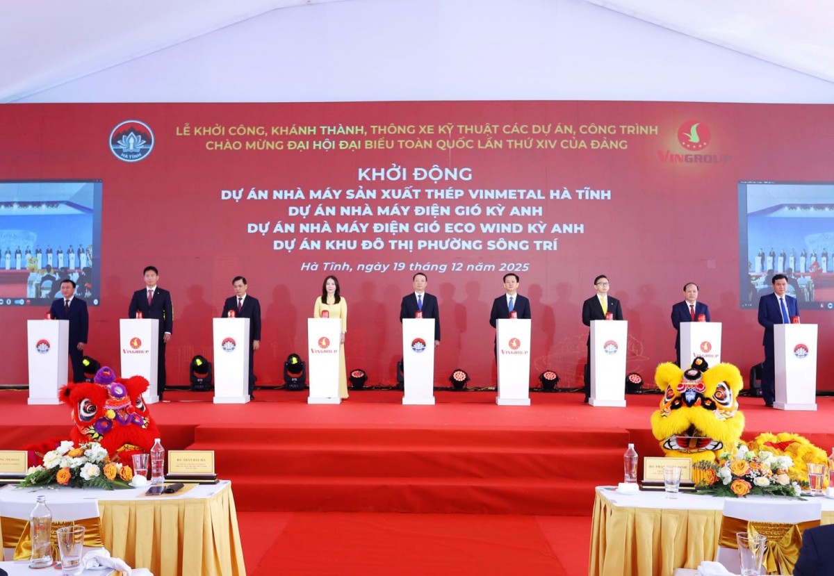 Hoà Phát có bị 'đe dọa' khi Vingroup và Pomina 'liên thủ'?