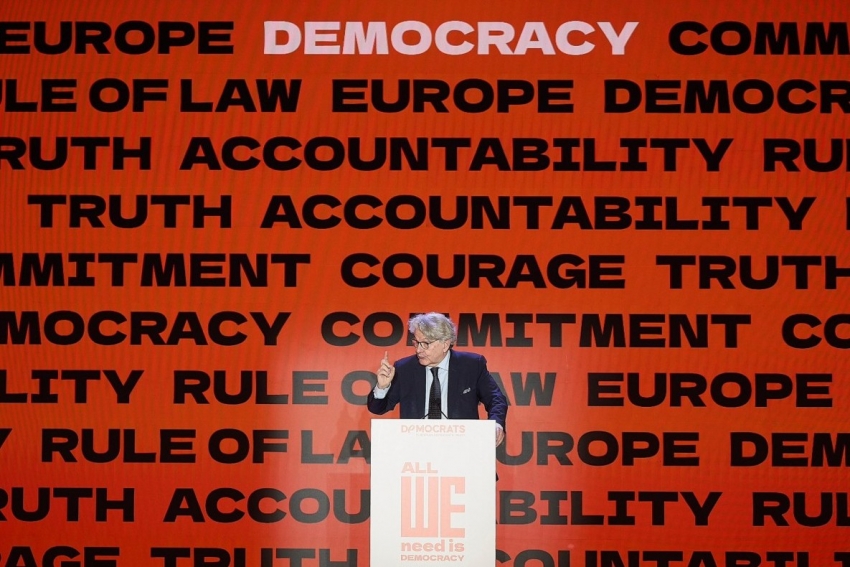 Mỹ cấm thị thực cựu quan chức EU vì tranh cãi kiểm duyệt mạng xã hội