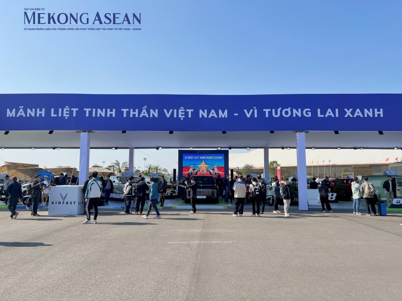 VinFast chính thức ra mắt mẫu xe điện đô thị siêu nhỏ Minio Green