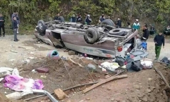 Khắc phục hậu quả vụ tai nạn giao thông đặc biệt nghiêm trọng tại tỉnh Lào Cai