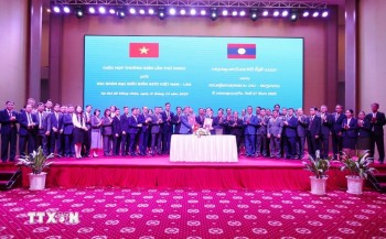 Việt Nam và Lào thắt chặt hợp tác quản lý, phát triển biên giới
